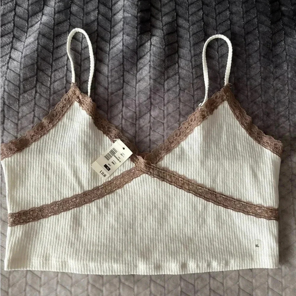 Aeropostale women tank top cream lace trim size XL NWT adjustable Straps summer
